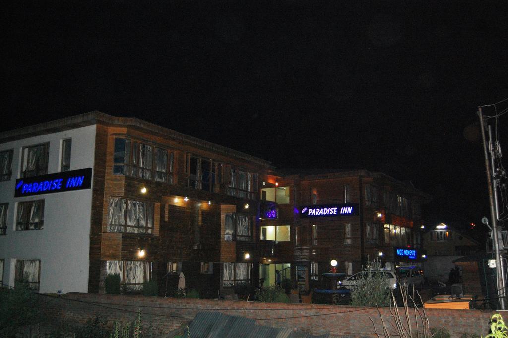 Hotel Paradise Inn Pahalgam Luaran gambar
